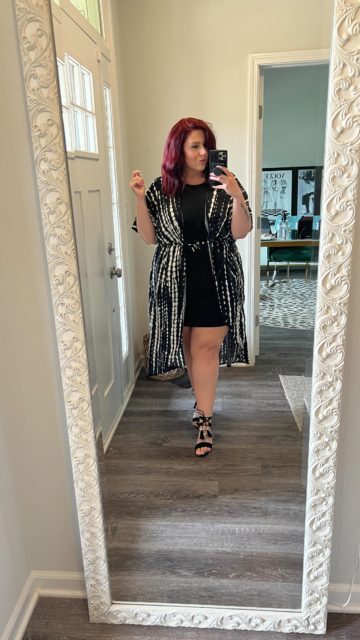 Curves, Curls and Clothes – Plus Size Style, Beauty and Life Blog